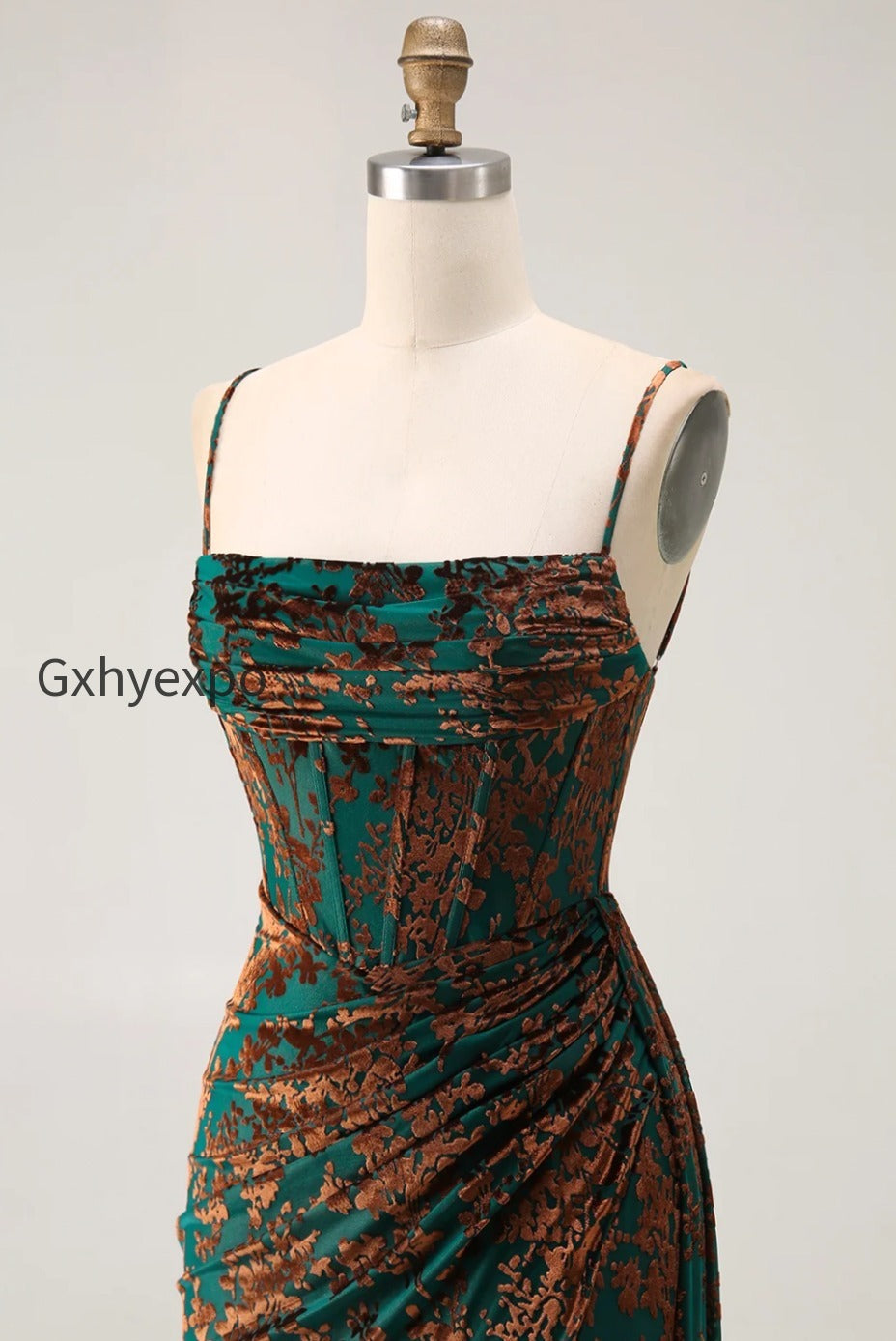 plus-size-dark-green-corset-velvet-floral-long-wedding-guest-dress-with-side-cape